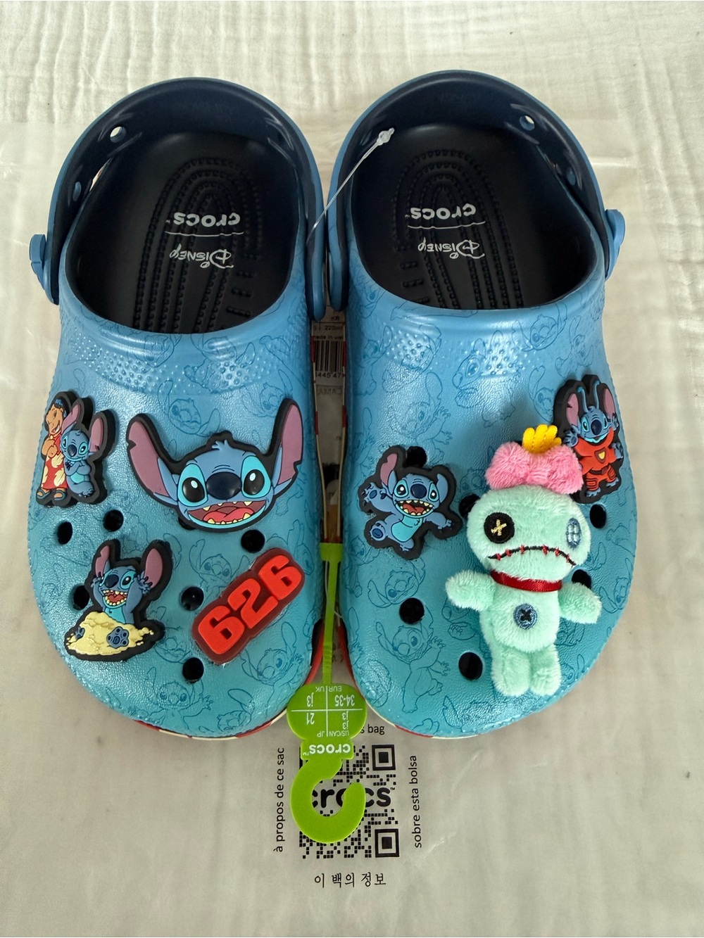 NWT Crocs Kids Disney Lilo & Stitch Classic Clog Size 3 Unisex